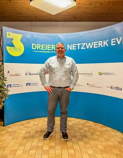 2025 - Prof. Dr. Dr. Manfred Spitzer – „Die Lokalisierung geistig‑seelischer Vorgänge im Gehirn“ 16 Dreierlei Netzwerk 2025 Spitzer 16