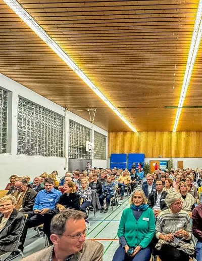 2025 - Prof. Dr. Dr. Manfred Spitzer – „Die Lokalisierung geistig‑seelischer Vorgänge im Gehirn“ 19 Dreierlei Netzwerk 2025 Spitzer 19