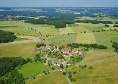 Herdwangen Schoenach Waldsteig